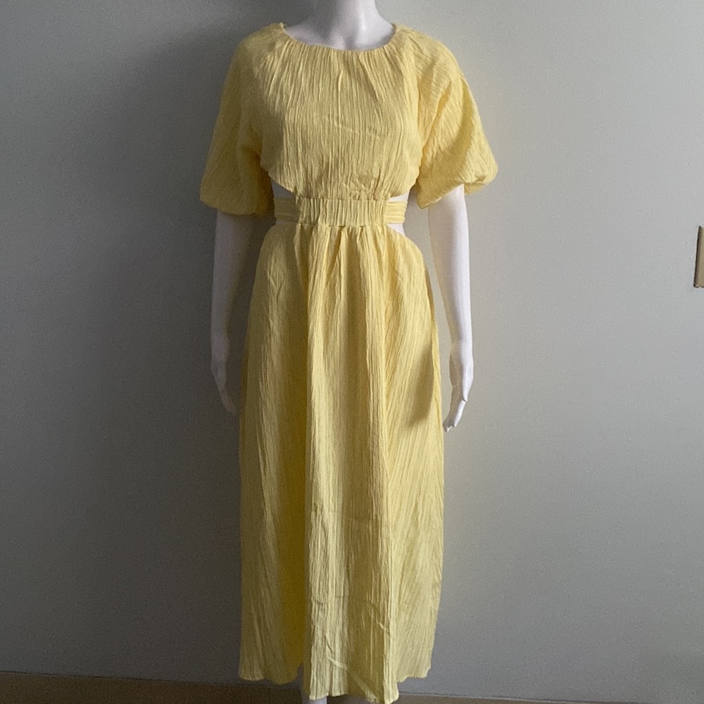 SOLD!!! Yellow Open Back Midi Dress - Picture 2 of 6
